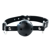 Кляп Black breathable ball gag with adjustablestrap