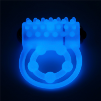 Віброкільце для члена Lumino Play Vibrating Penis Ring, світиться у темряві — Переглянути зображення 4