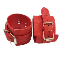 Наручники Wrist restraints wine, з тисненням, червоні