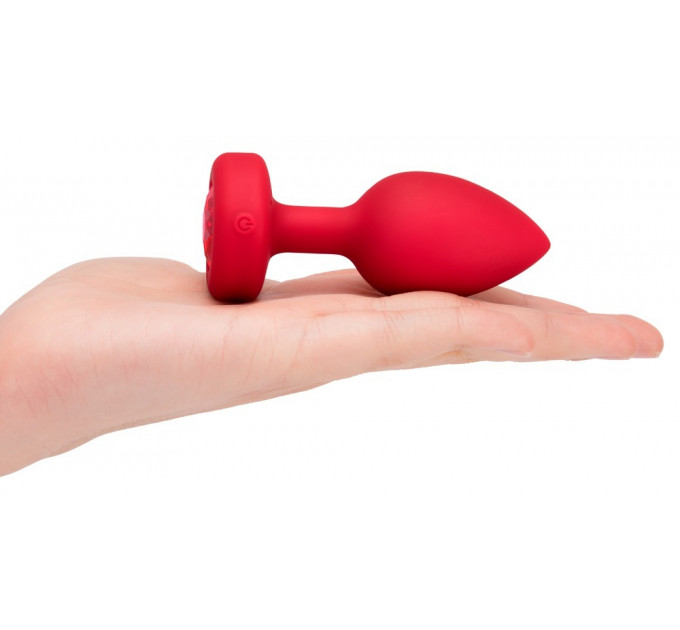 Анальная пробка с вибрацией и пультом управления B-Vibe Vibrating Heart Plug M/L Red