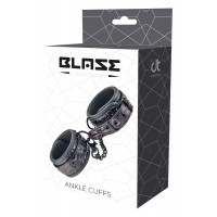 Поножі з фіолетовим тисненням Dream toys BLAZE Luxury Fetish на ланцюжку чорного кольору