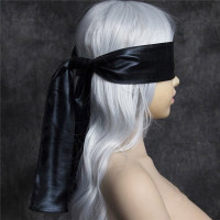 Повязка на глаза глянцевая DS Fetish, 150 см х 7.5 см, черная