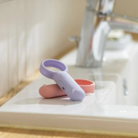 Эрекционное кольцо с вибрацией SVR Iroha, силиконовое, розовое, 9 х 3.8 см