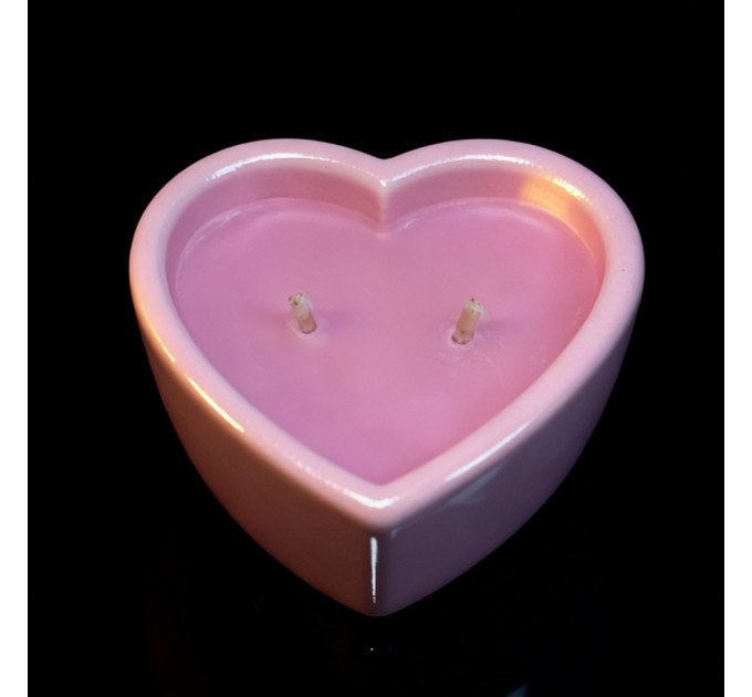 Масажна свічка з ароматом чорниці Candy Blueberry у формі серця, 70 мл