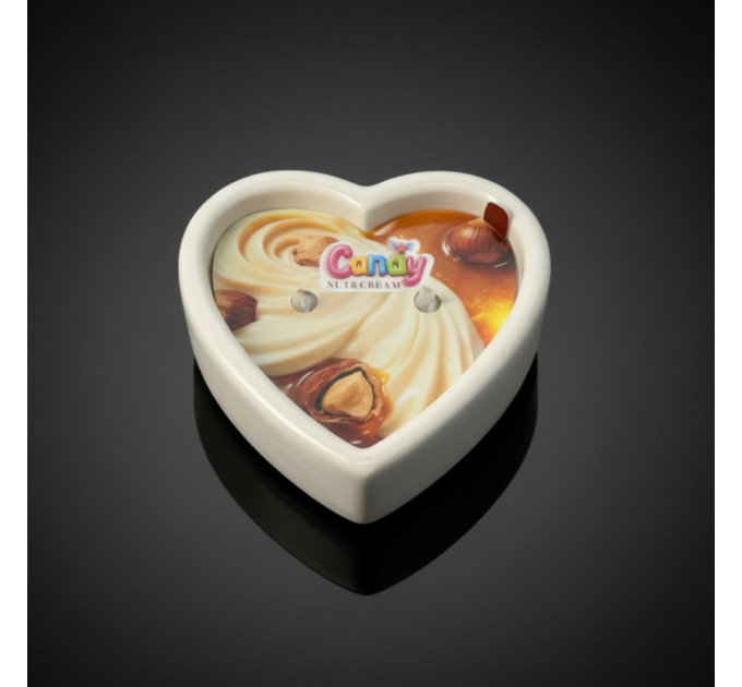 Масажна свічка з ароматом горіхового крему Candy Nut Cream у формі серця, 70 мл