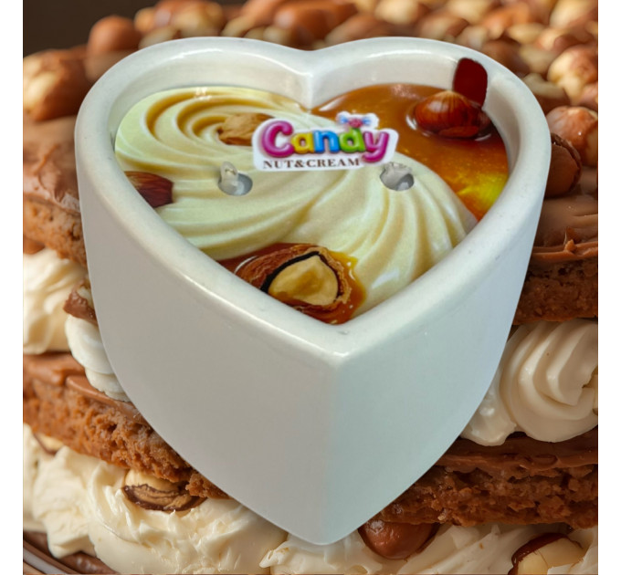 Масажна свічка з ароматом горіхового крему Candy Nut Cream у формі серця, 70 мл