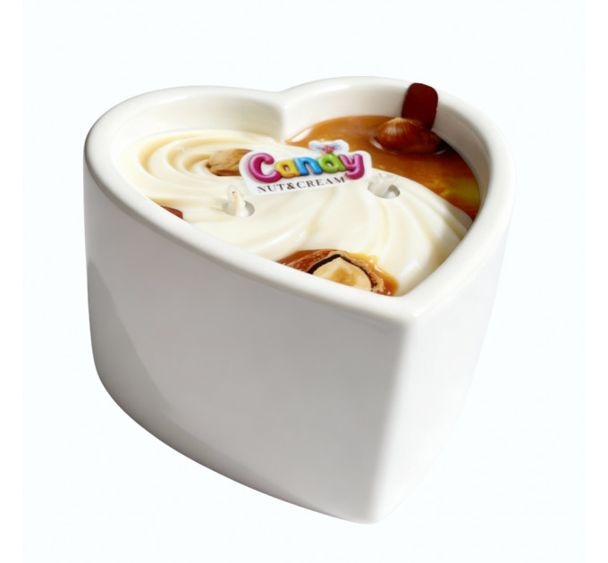 Масажна свічка з ароматом горіхового крему Candy Nut Cream у формі серця, 70 мл
