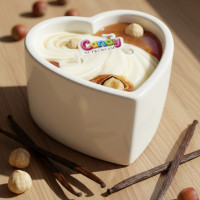 Масажна свічка з ароматом горіхового крему Candy Nut Cream у формі серця, 70 мл