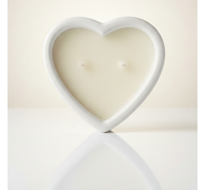 Масажна свічка з ароматом шампанського з журавлиною Candy Cranberry Champagne у формі серця, 70 мл