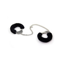 Оковы на ноги металлические Roomfun с черным мехом