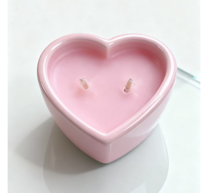 Масажна свічка з ароматом жуйки Candy Bubble Gum у формі серця, 70 мл