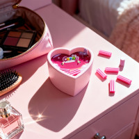 Масажна свічка з ароматом жуйки Candy Bubble Gum у формі серця, 70 мл