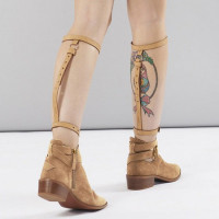 Гартеры подчеркивающие икры Bijoux Indiscrets MAZE коричневые