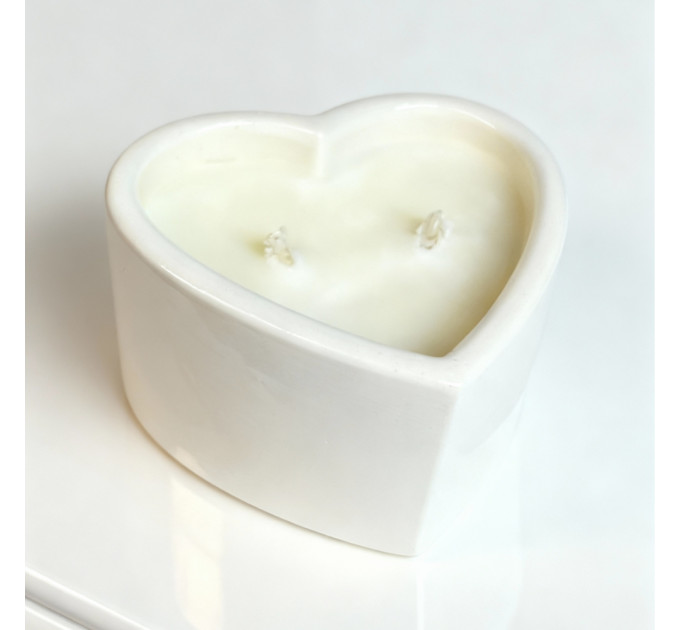 Масажна свічка з ароматом шоколаду Candy Chocolate у формі серця, 70 мл