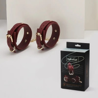 Наручники кожаные Roomfun на застежке, бордовые