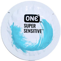 Набор ультратонких презервативов One Super Sensitive с дизайном в виде пера (цена за 5 шт.) Набор ультратонких презервативов One Super Sensitive с дизайном в виде пера (цена за 5 шт.)