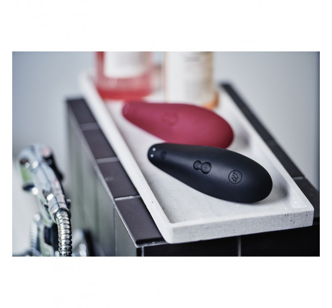 Вакуумний кліторальний стимулятор Womanizer Classic 2 Black