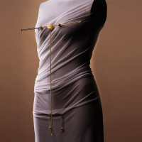 Двойные зажимы для сосков и набор цепочек для клитора