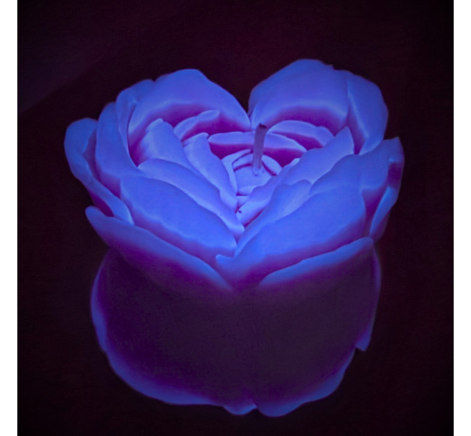 Свеча низкотемпературная люминесцентная GlowKink фиолетовая, L