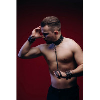 Нашийник з наручниками та повідцем M-Ch8.1 чоловічий, чорний, шкіра Нашийник з наручниками та повідцем M-Ch8.1 чоловічий, чорний, шкіра