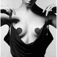 Украшение для грудей Flash - Heart Black Bijoux Indiscrets