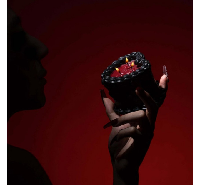 Свічка воскова UPKO Midnight Sweetie низькотемпературна, чорна, 270 гр