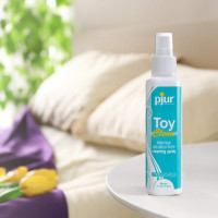 Антибактеріальний спрей для секс-іграшок 100 мл Pjur Toy Clean