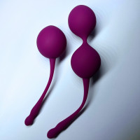 Набір вагінальних кульок Passion Play для вправ Кегеля, фіолетові, 2 шт.