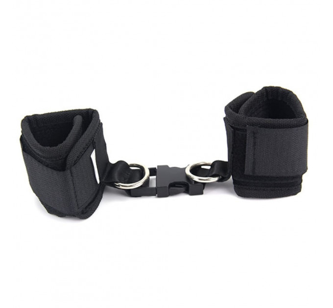 Набір БДСМ Roomfun Bedroom Bondage Kit фіксатори, батіг та маска, чорний-червоний