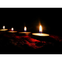 Масажна свічка L'amour Blossoming Neroli золота, 70 мл