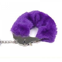 Наручники металеві Roomfun з товстим фіолетовим хутром FURRY CuffS