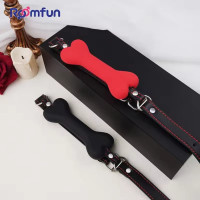 Кляп в виде косточки Roomfun Bone Gag силиконовый, красный