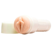 Мастурбатор-вагина из киберкожи, в колбе, Fleshlight Maitland Ward Pussy