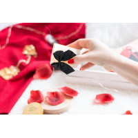 Свеча для массажа и поцелуев Bijoux Indiscrets, с соленой карамелью
