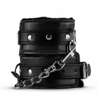 Поножи с мехом внутри DS Fetish Whipped с цепочкой, черные
