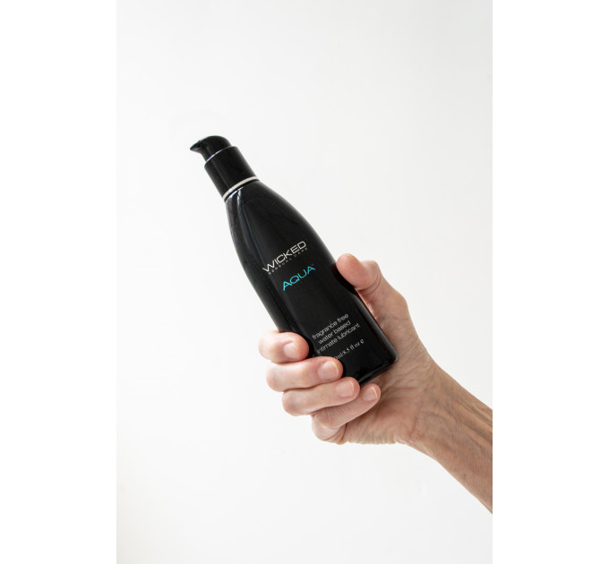 Лубрикат на водной основе с алоэ и витамином Е WICKED AQUA 250ML