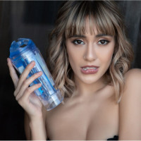 Мастурбатор в колбе Fleshlight Flight Commander Smooth Case, прозрачный